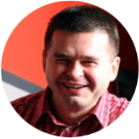 Nasz prowadzący - Piotr Adasiewicz